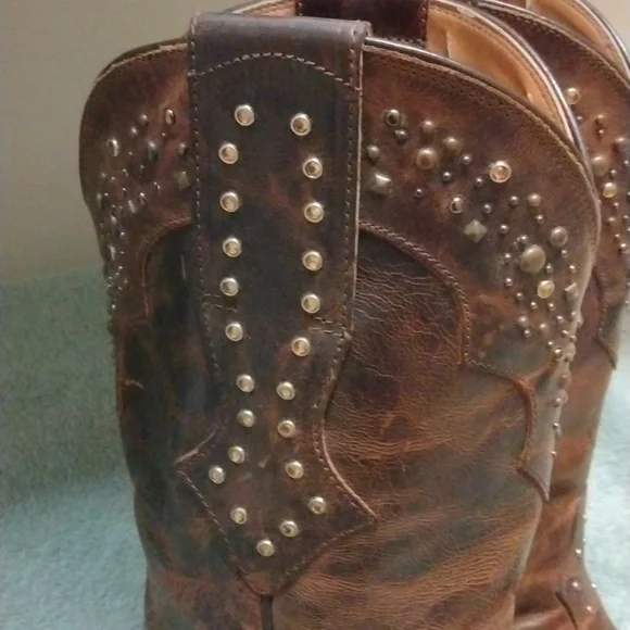 Ariat Brown Leather Rhinestone Boots size 9.5 - Picture 3 of 15